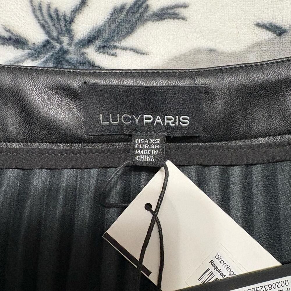 Lucy Paris Women's Black Skirt - Picture 7 of 8